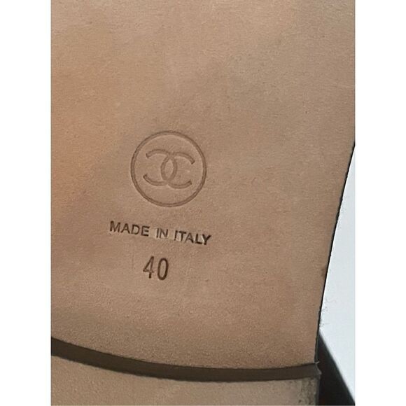 Chanel leather and tweed slip on Loafers - Picture 11 of 12